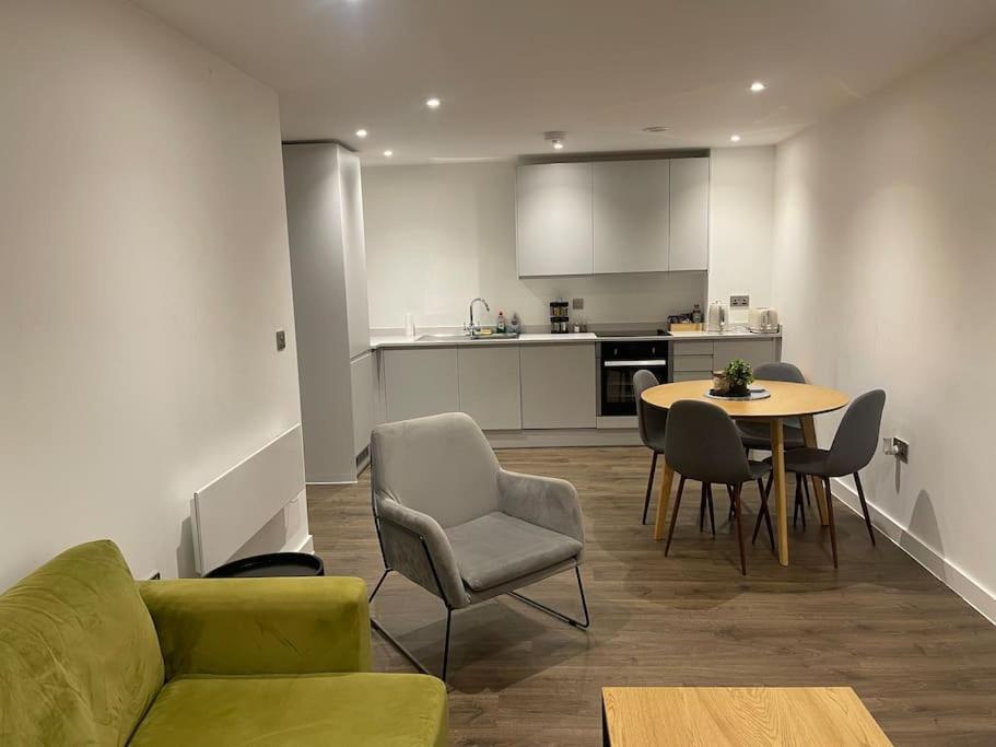 Luxury 2 Bedroom Apartment In The Heart Of Manchester Eksteriør billede